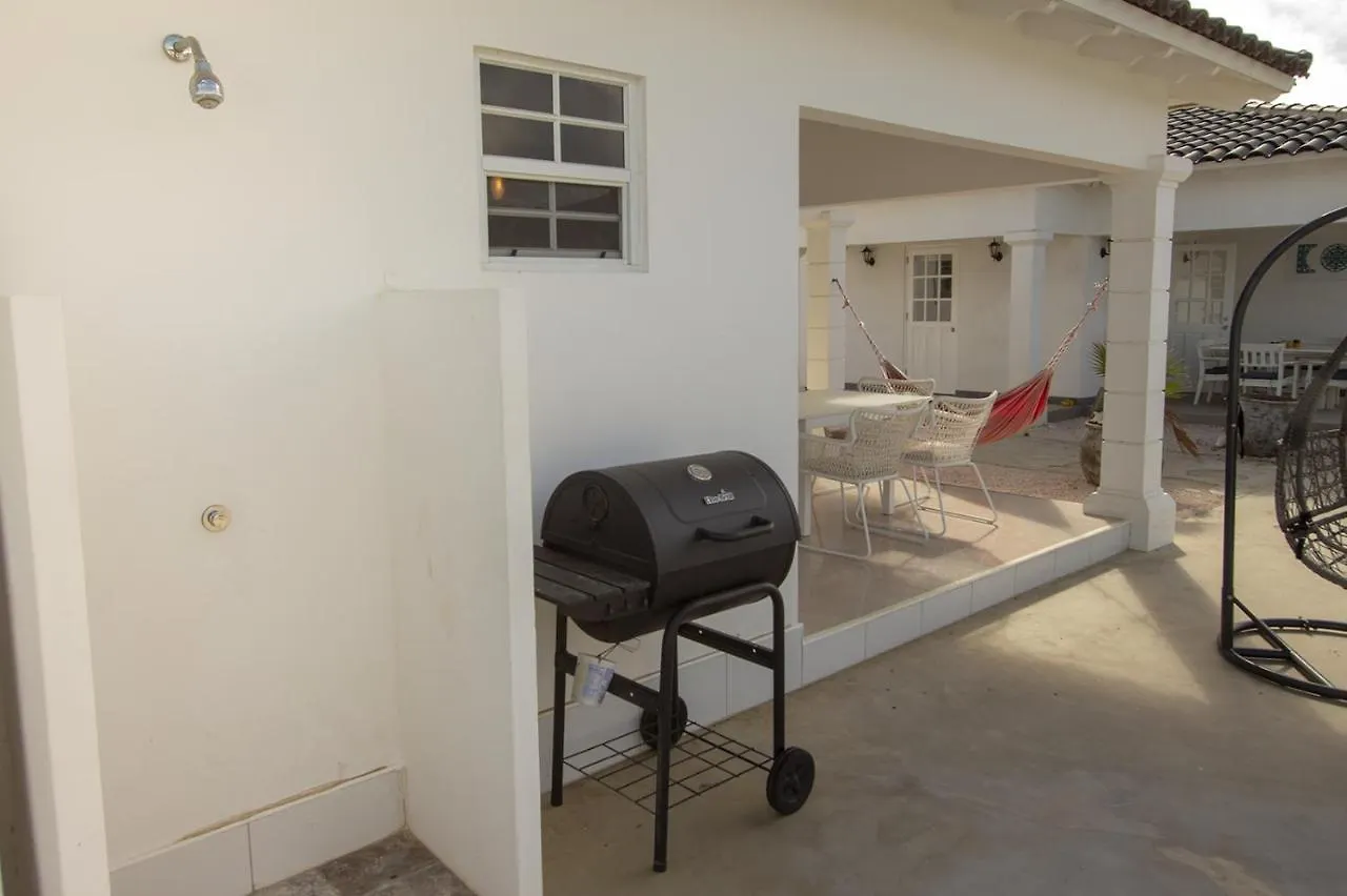 Villa Buena On Viva Bonaire Playa 0*,